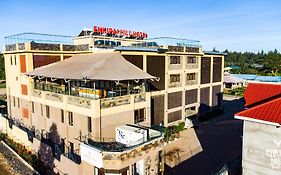 Enkipai Hill Hotel
